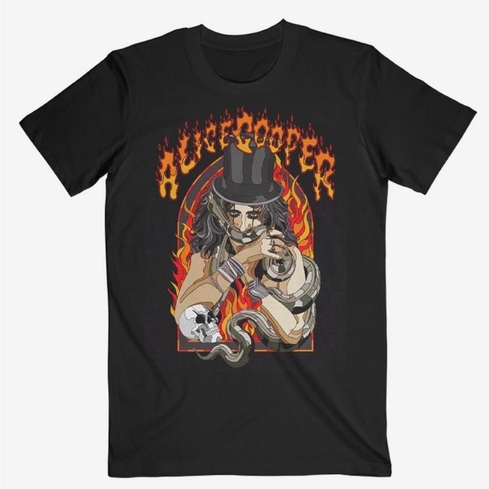 NWT Alice Cooper Snake Stained Glass Boyfriend Fit Girls T-Shirt size Medium 🆕